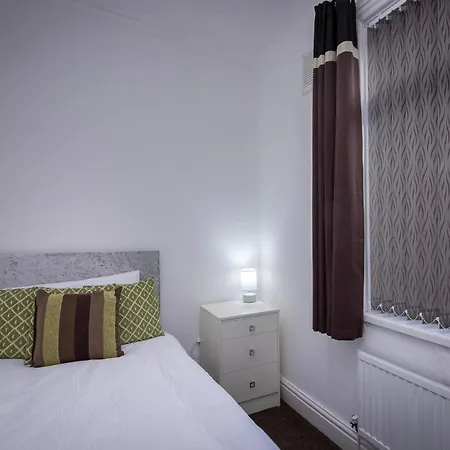 Delightful Family Holiday Home In Blackpool Esterno foto